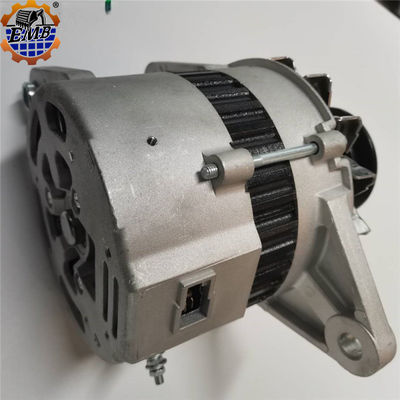 600-821-7210 24V 35A Alternador 600-821-7240 Para el motor Komatsu 6D95L S6D105